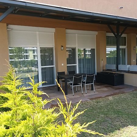 Vizparti Silver X Apartman Siofok Bagian luar foto