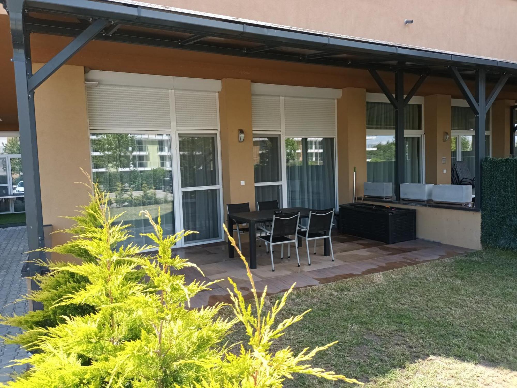 Vizparti Silver X Apartman Siofok Bagian luar foto